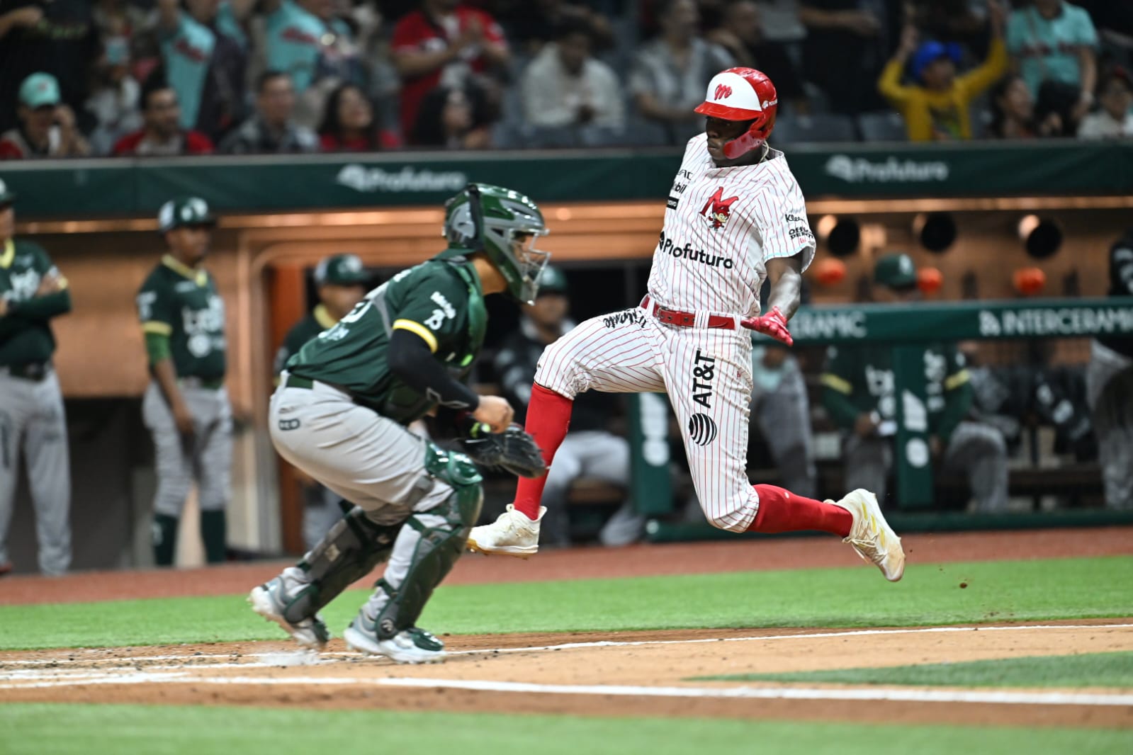 Cartelera serie VS León