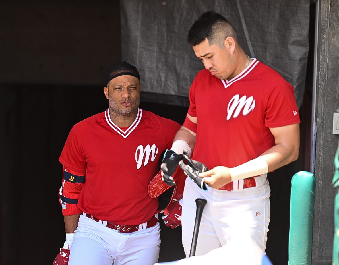 ROBINSON CANÓ PARTICIPA EN SU PRIMER JUEGO INTERESCUADRAS CON LOS DIABLOS ROJOS