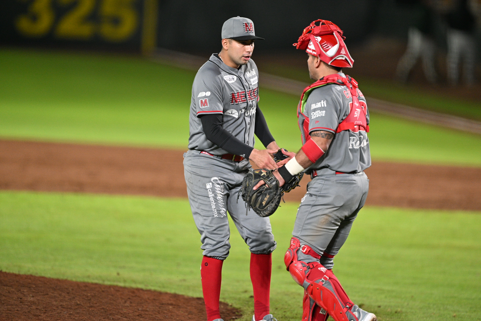 DIABLOS VIENE DE ATRÁS Y SE LLEVA EL JUEGO 5; SERIE DE ZONA REGRESA A CDMX
