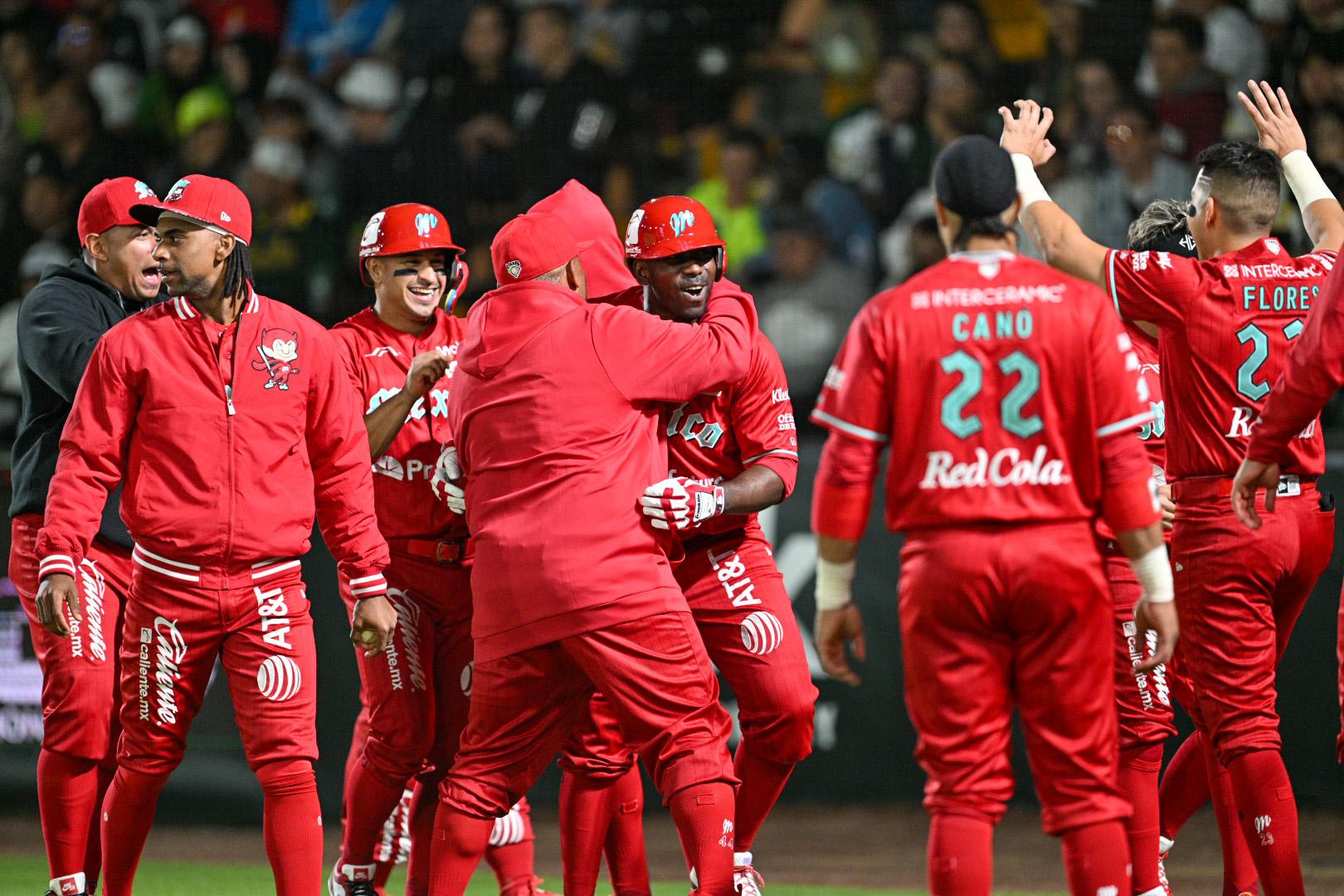 Diablos Rojos arranca campaña con victoria sobre Pericos en el Día Inaugural 