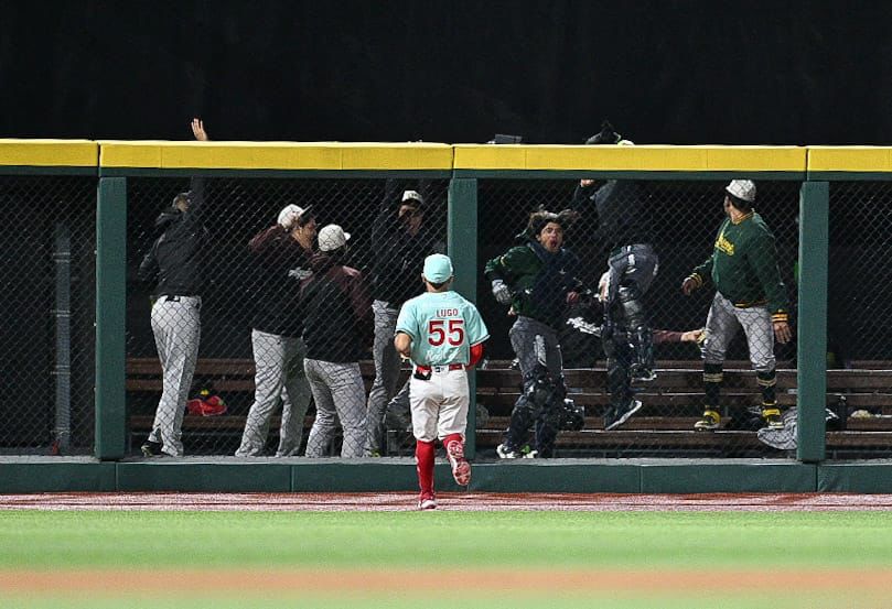 PERICOS TOMA LA DELANTERA EN LA SERIE DEL PRÍNCIPE