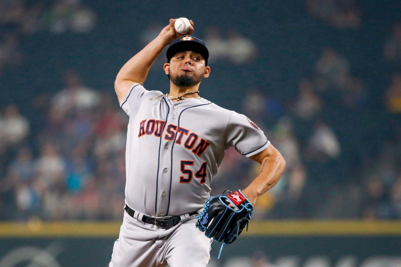 EL DIABLO ROJO ROBERTO OSUNA SEGUNDO ESCARLATA EN SERIE MUNDIAL