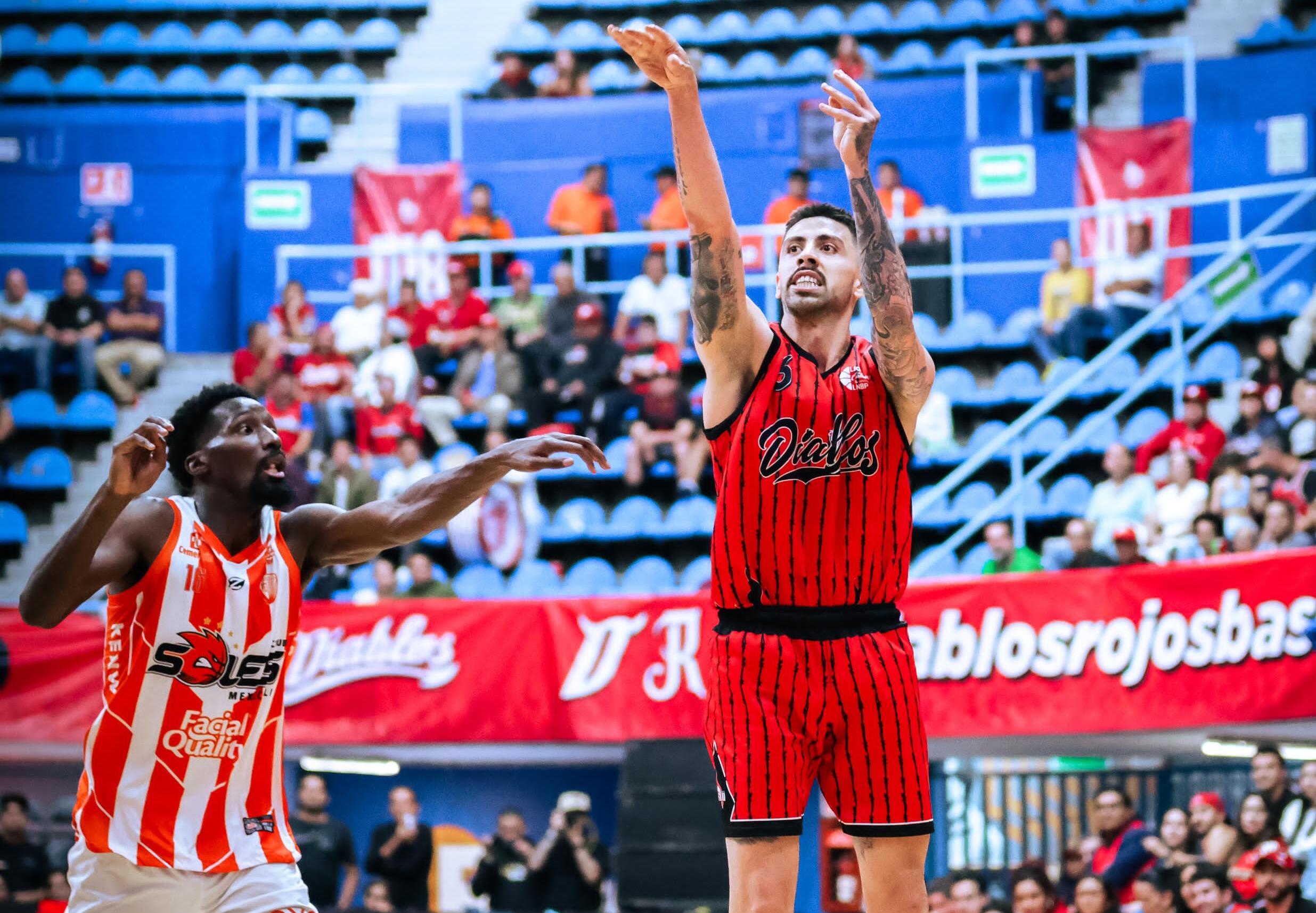 DIABLOS GANA INTENSO JUEGO 1 Y TOMA VENTAJA EN LA FINAL DE ZONA