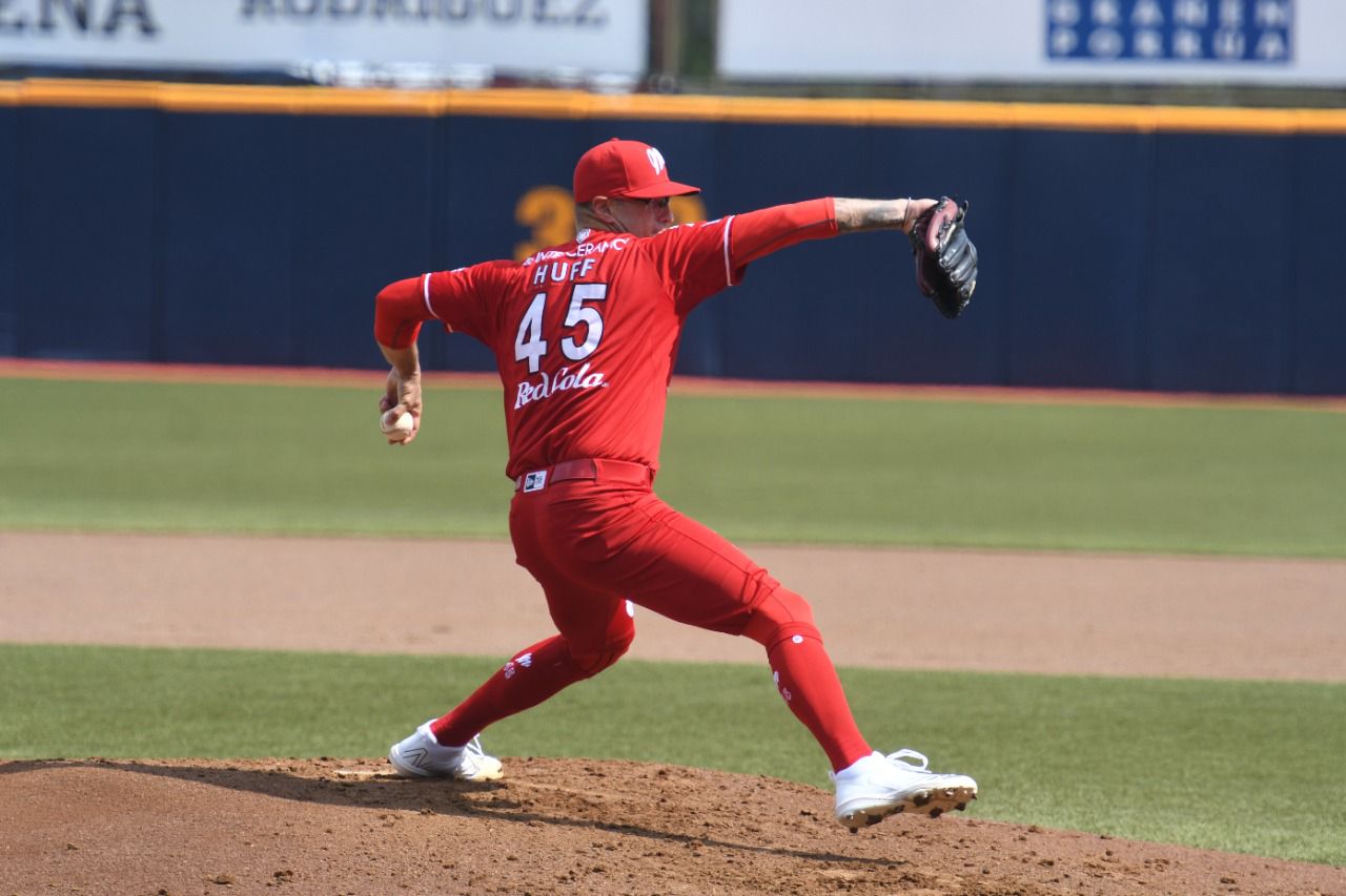 Diablos vuelve al diamante al visitar a los Saraperos de Saltillo