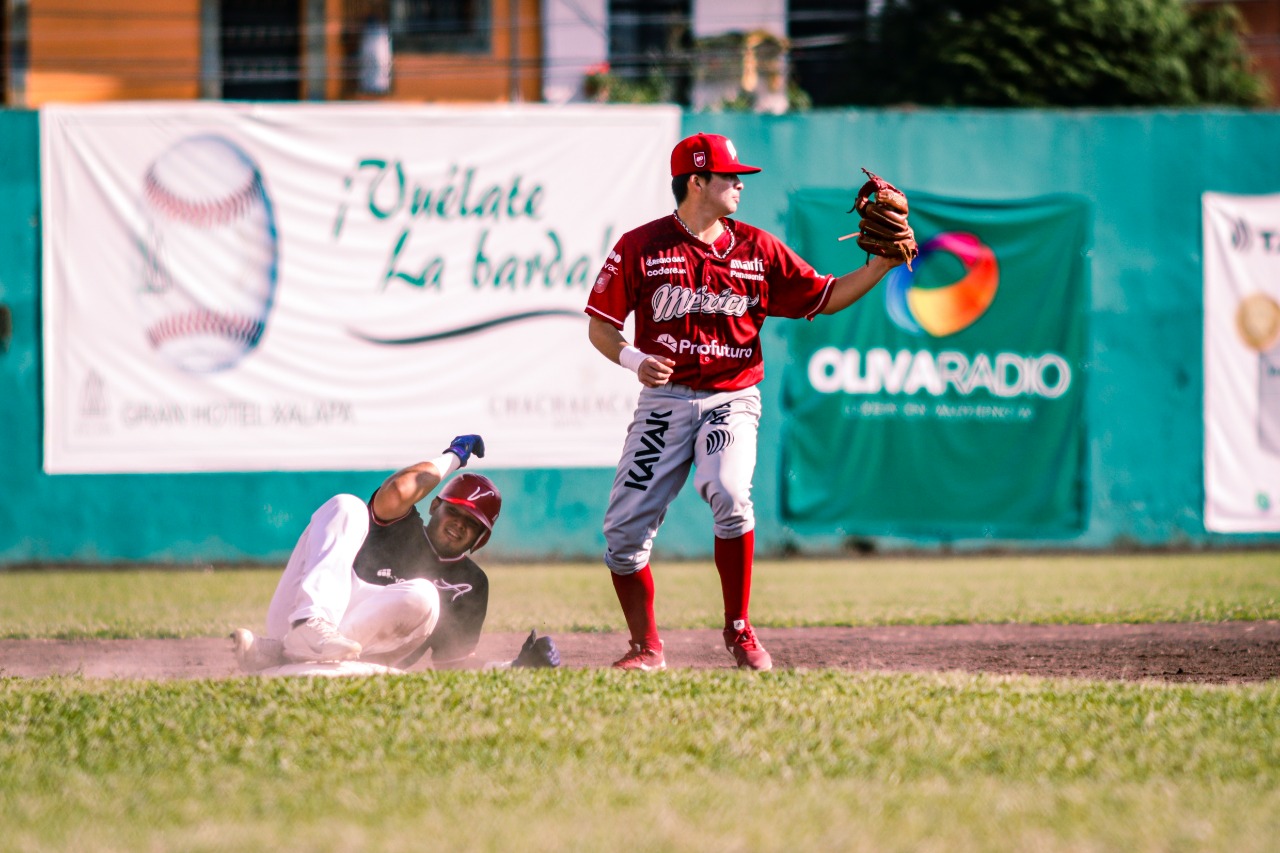 ÁGUILA-LEONES ASEGURA LA ÚLTIMA SERIE DEL ROL REGULAR