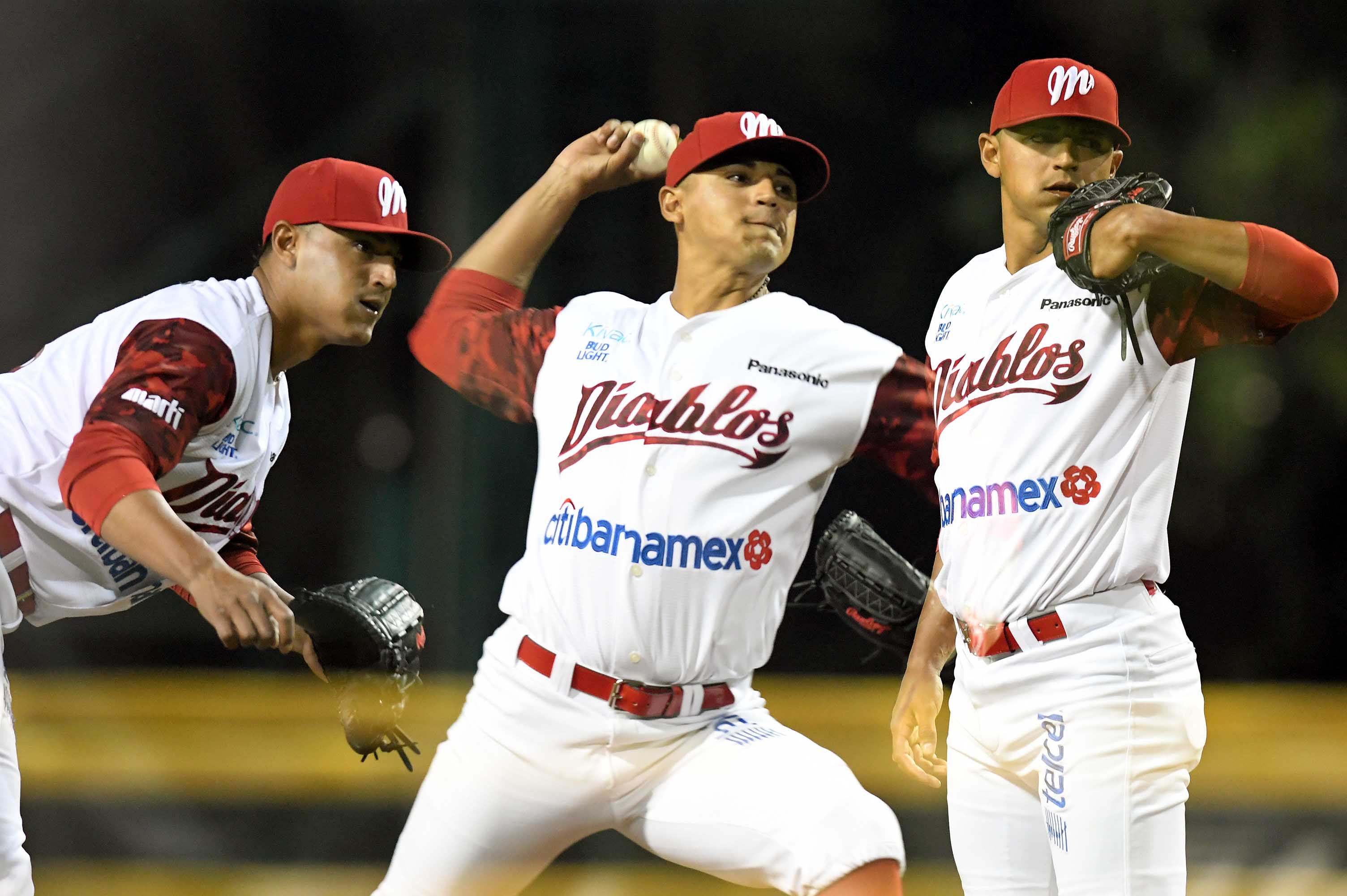 LOS CAMPEONES TOROS DE TIJUANA, VISITAN A LOS DIABLOS ROJOS