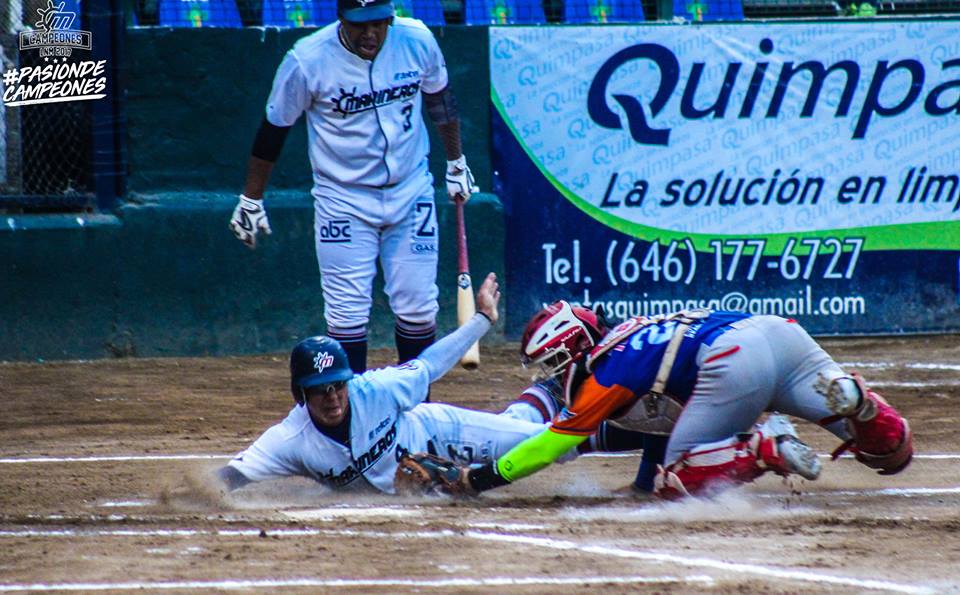 MARINEROS PESCAN PRIMER TRIUNFO