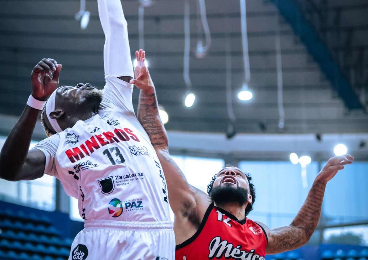 CON GRAN JUEGO FÍSICO Y DE LARGA DISTANCIA, DIABLOS VENCE A MINEROS Y LLEGA A SEIS VICTORIAS AL HILO