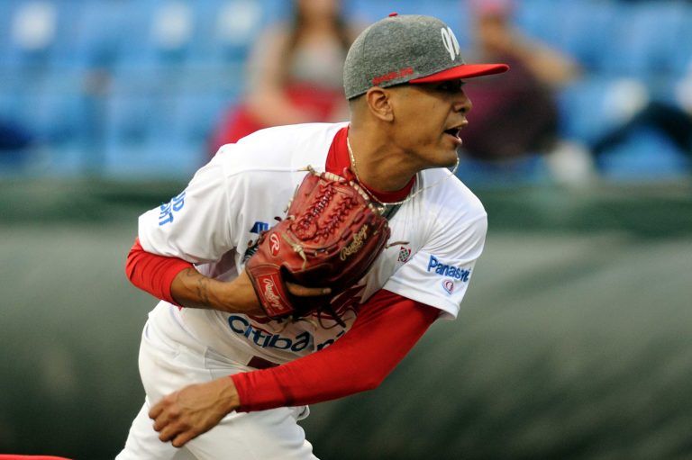 El México vence a domicilio a los Sultanes 2-1.