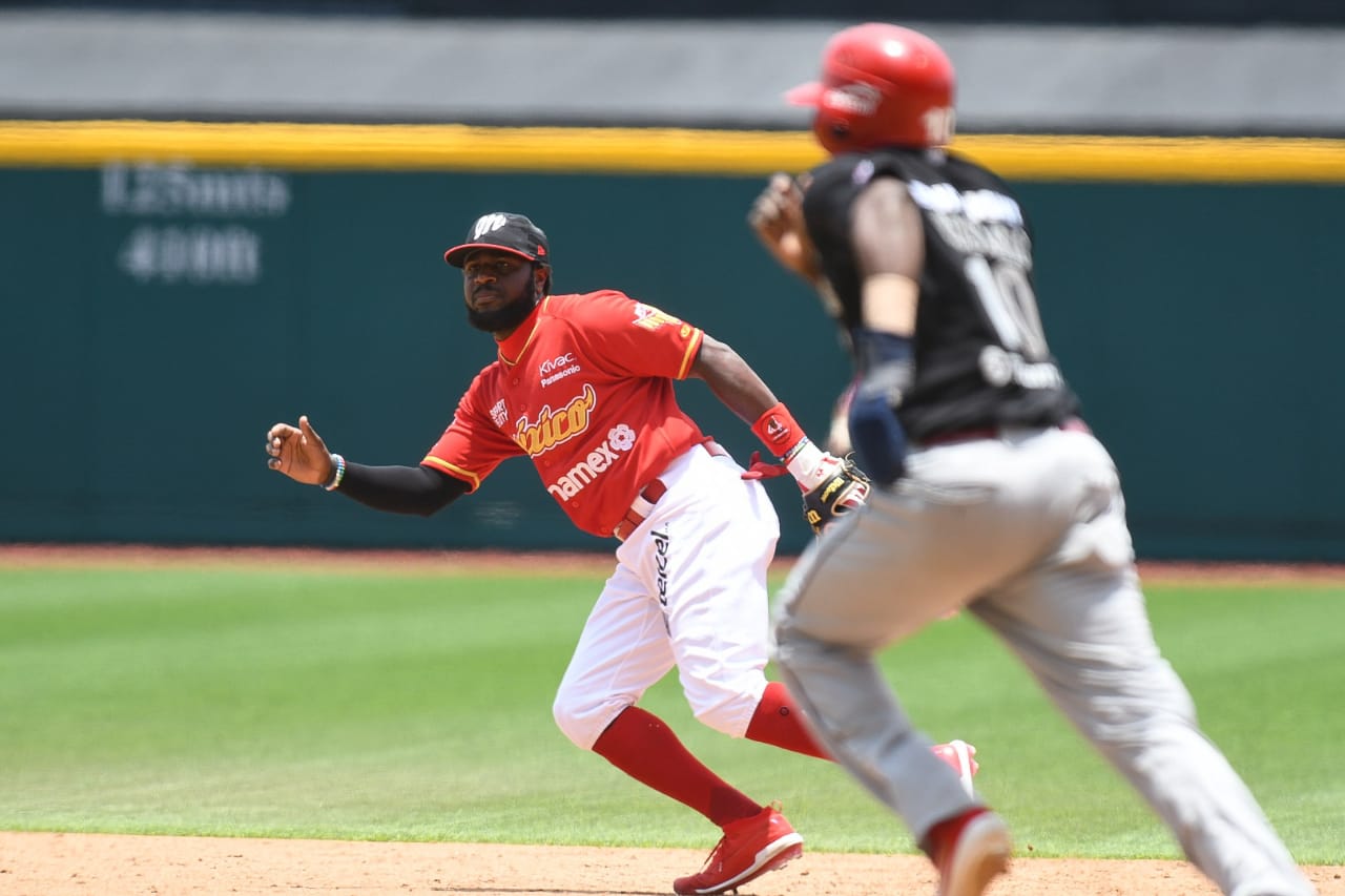 CAMPECHE PELEÓ FUERTE EN EL 3RO DE LA SERIE