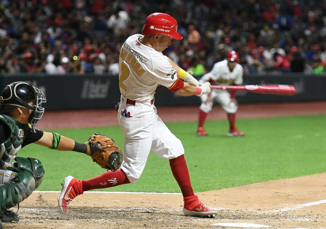 INTENSO JUEGO ENTRE PUEBLA Y EL MÉXICO
