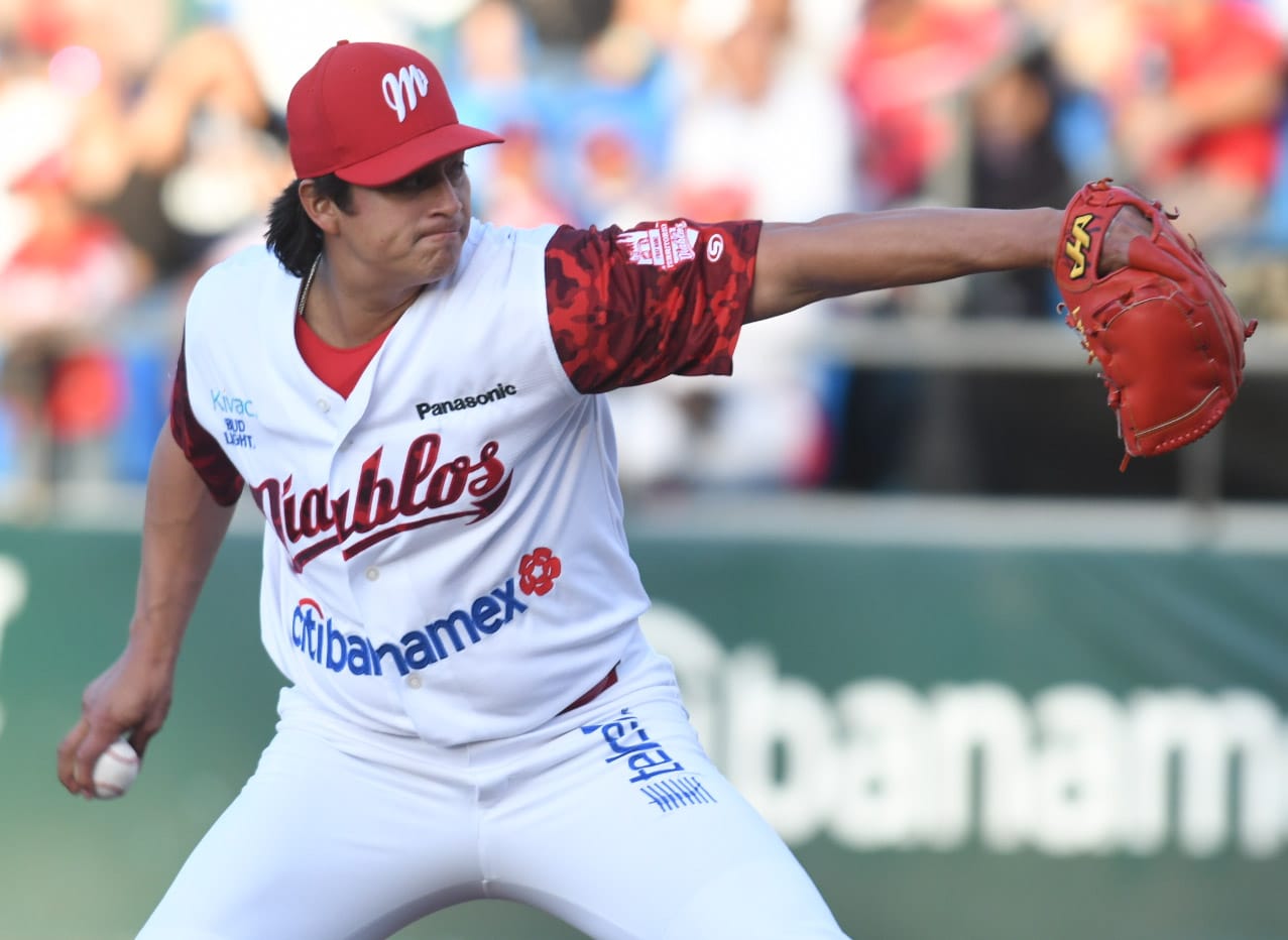 GENERALES Y DIABLOS DIVIDEN EN LA DOBLE CARTELERA