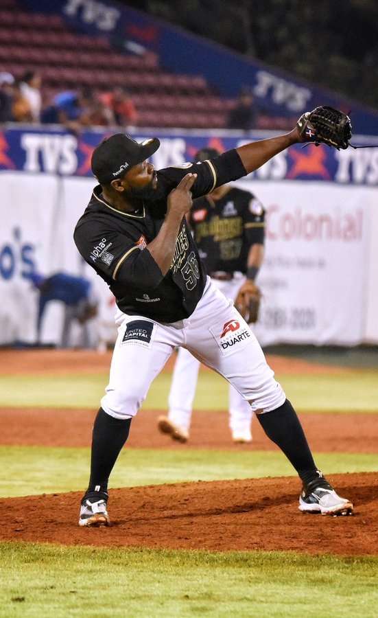 DIABLOS ROJOS FORTALECE STAFF CON BRAZO EXLIGAMAYORISTA