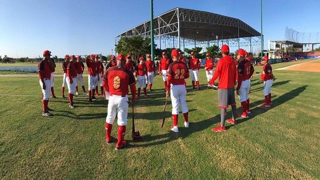 INICIÓ LA LIGA INVERNAL EN MAZATLÁN