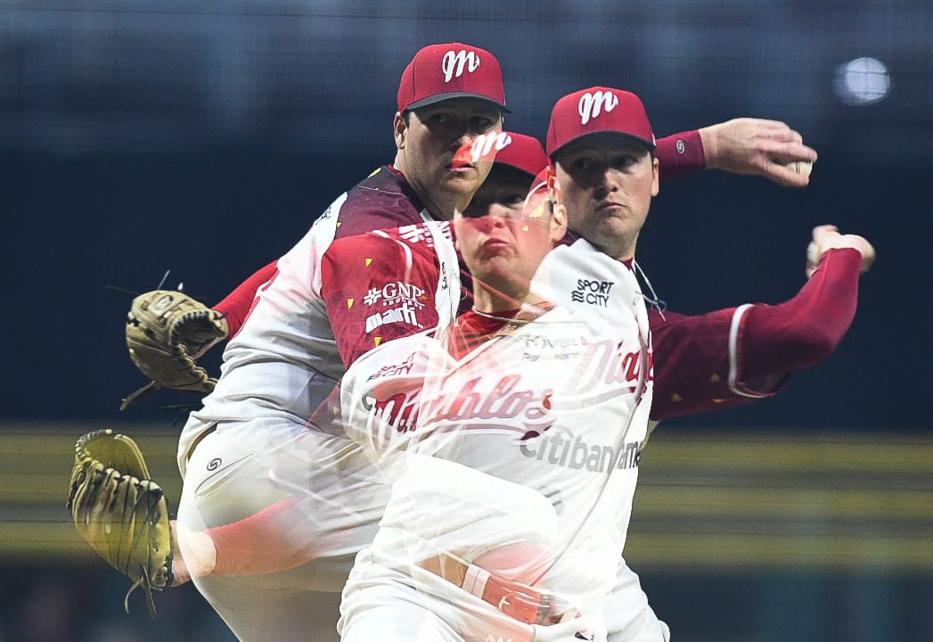 DE TOMA Y DACA EL 2DO DE LA SERIE TOROS VS DIABLOS ROJOS