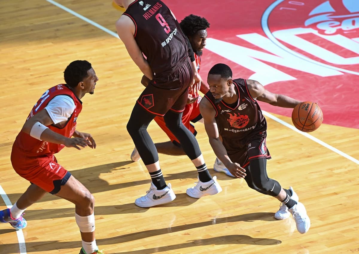 DIABLOS ROJOS SALE A SU PRIMERA VISITA DE LA TEMPORADA