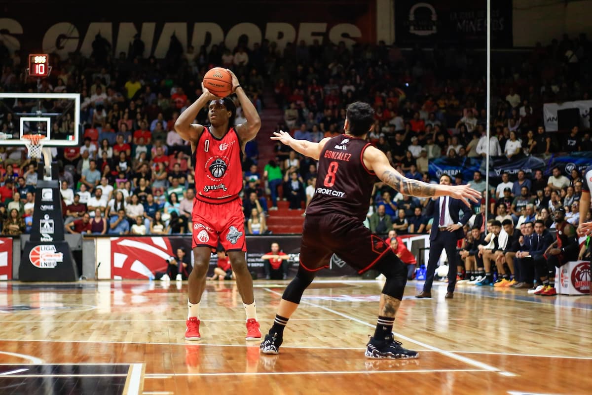 MINEROS SE LLEVA PRIMER JUEGO FRENTE A DIABLOS