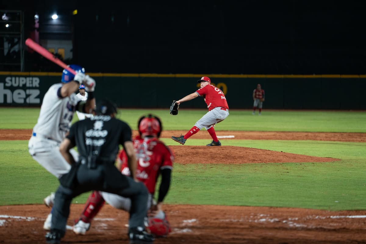 OLMECAS ASEGURA LA SERIE AL GANAR EL SEGUNDO JUEGO