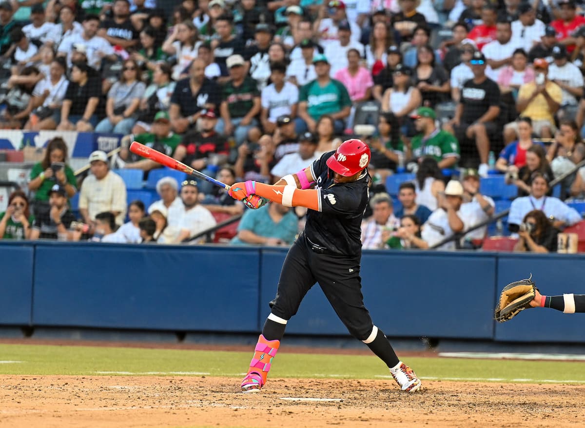 De la mano del "Jefe" Robinson Canó, las Estrellas de la LMB se llevan el clásico de media temporada
