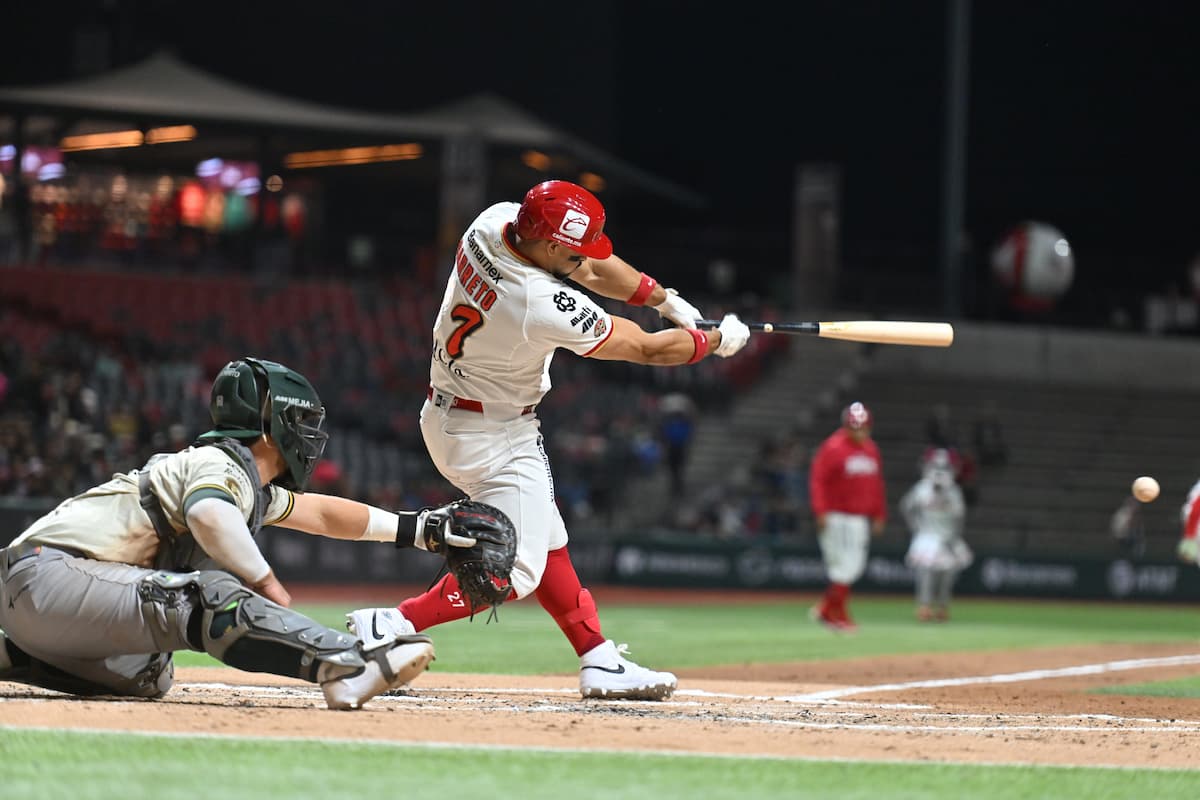BRAVOS SE LLEVA LA SERIE AL GANAR EL JUEGO 2