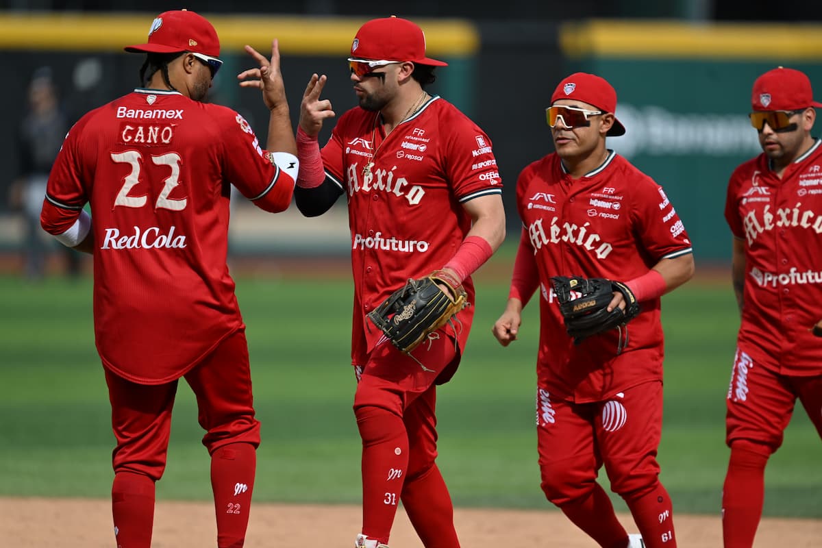DIABLOS COMPLETA LA BARRIDA SOBRE SULTANES CON OTRO EXPLOSIVO JUEGO AL BAT