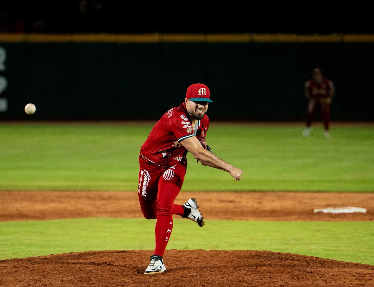 DIABLOS COMPLETA LA SEGUNDA BLANQUEADA FRENTE A OLMECAS AL GANAR 3-0