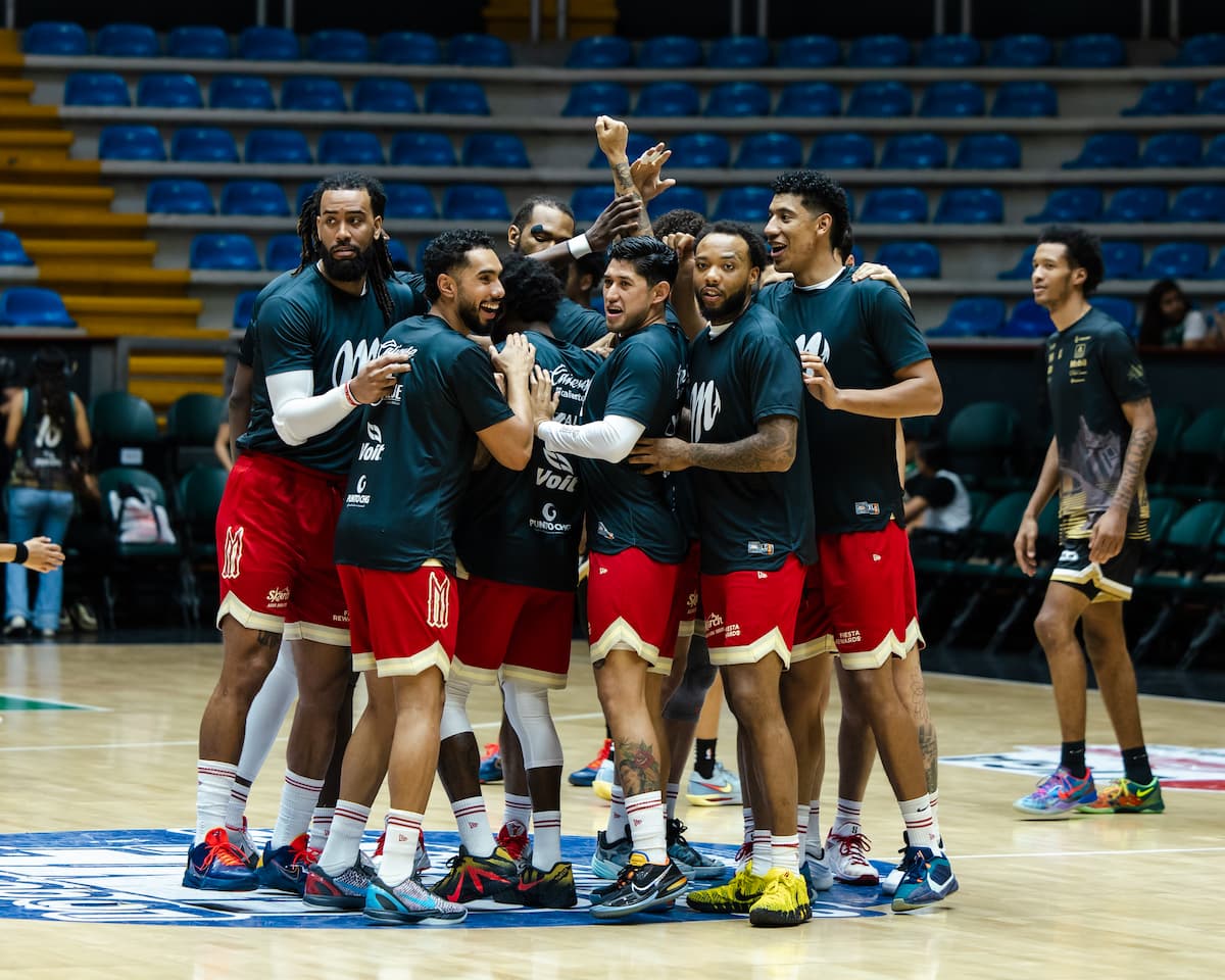 DIABLOS RESISTE EMBATE FINAL Y GANA JUEGO 2 EN LEÓN