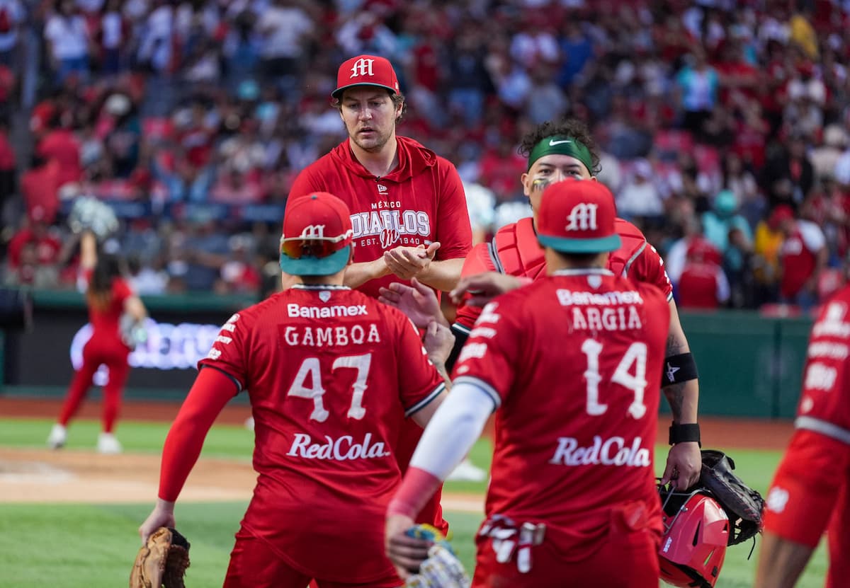 DIABLOS GANA CON BLANQUEADA EL JUEGO 6 Y ASEGURA SU PASE A SERIE DIVISIONAL
